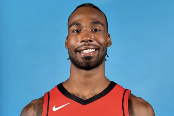 塔里-伊森续约僵局:火箭防守铁闸的未来何去何从? 塔里-伊森续约僵局:火箭防守铁闸的未来何去何从?